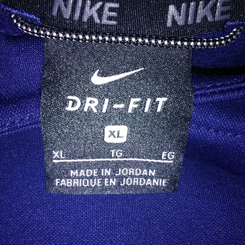 Nike Drifit pullover hoodie